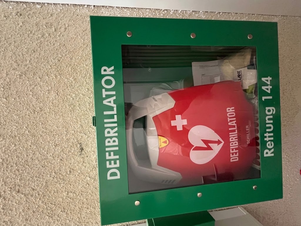 Schiller Defibrillator Rettung 144